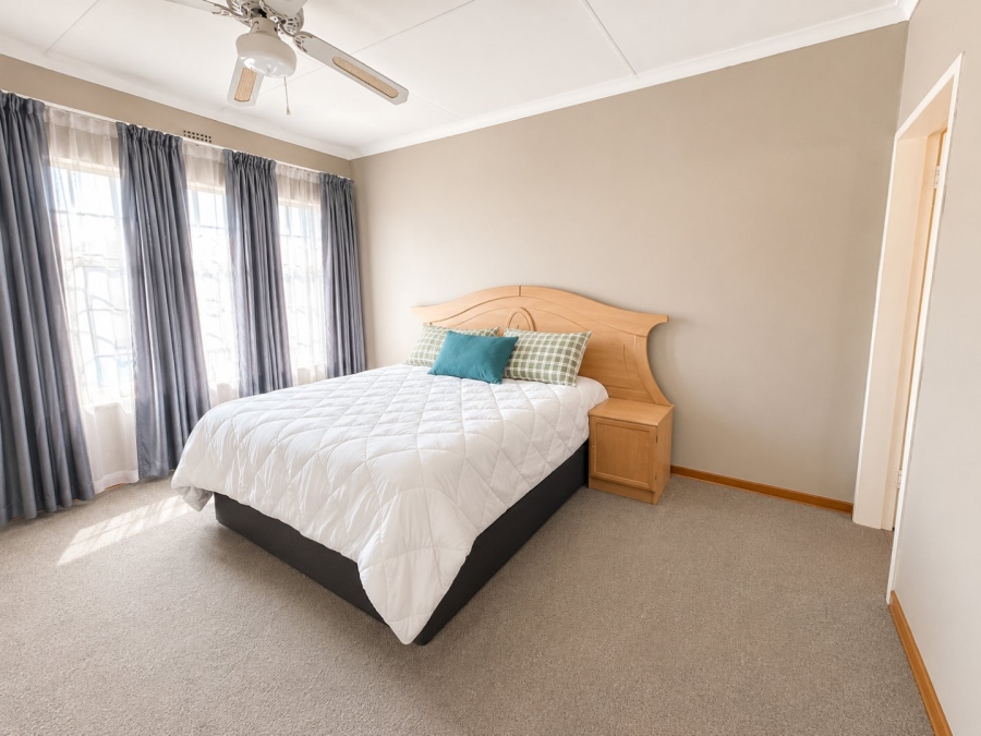 3 Bedroom Property for Sale in Vaalpark Free State
